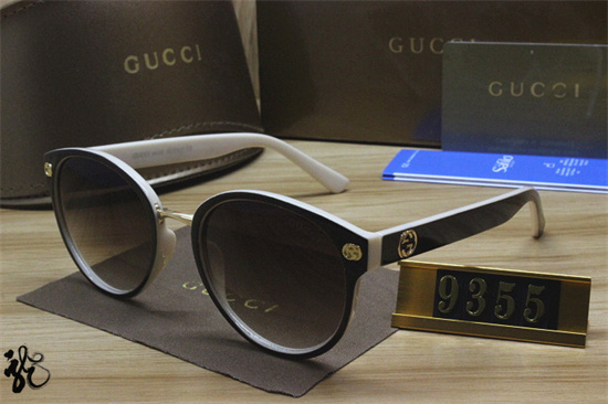 Gucci Sunglass A 034